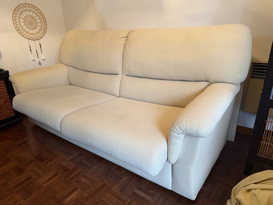 Sofá-Cama de 3 Lugares em Tecido Bege