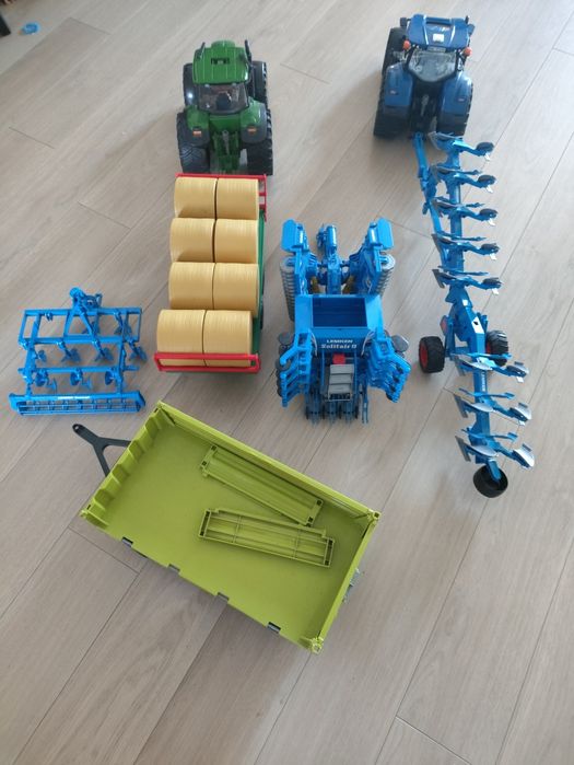 Zestaw bruder (New Holland, John Deere, Lemken)