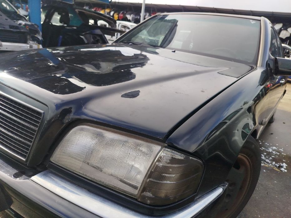Capot MERCEDES-BENZ Classe C (W202)