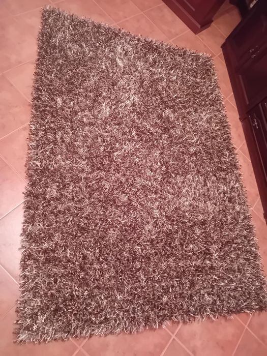 Carpete castanha