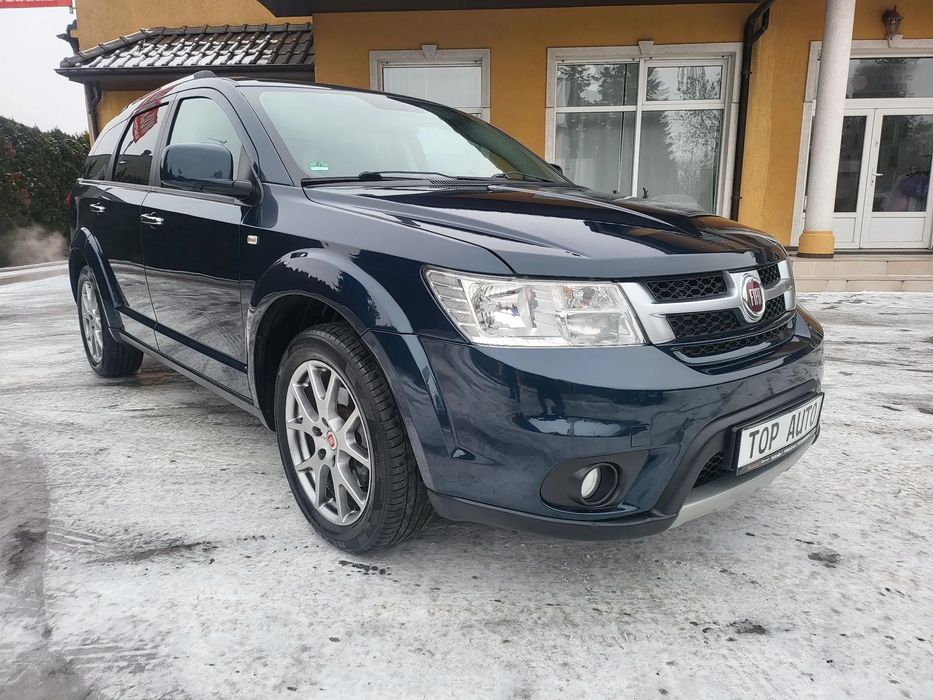 Fiat Freemont Black Code 2015 r DVD TV skóra Navi klimatronik PDC hak ALPINE keyless