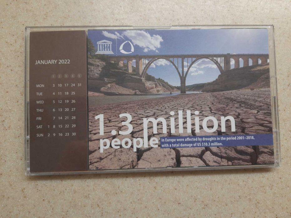 Календарики 2022 + 12 открыток