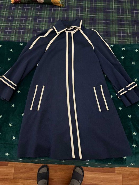 casaco de marca love moschino