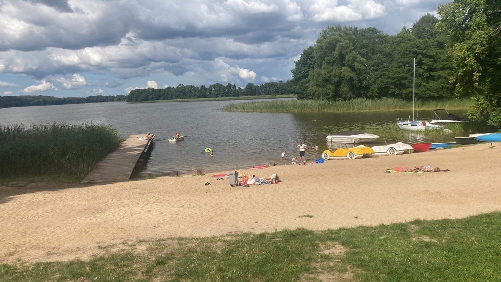 Domki całoroczne, kominek, balia na wylączność,Nad jeziorem,Noclegi Mazury-Bajkowy Winiec
