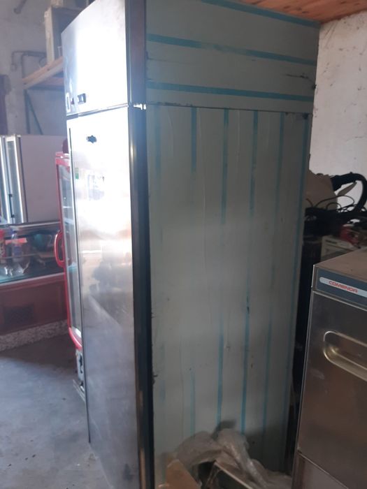 Arca vertical Inox