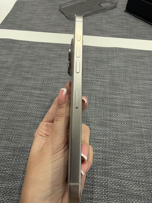 iPhone 16 Pro Max 256gb Natural Titanium Neverlock