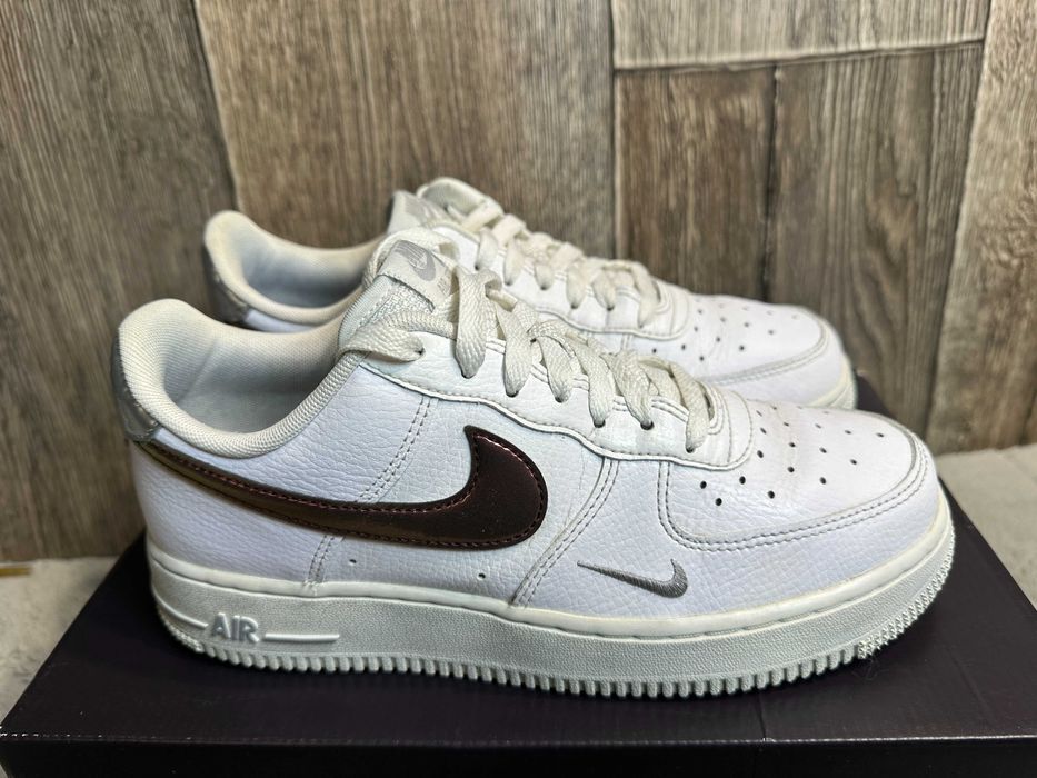 buty damskie skórzane nike air force 1 39