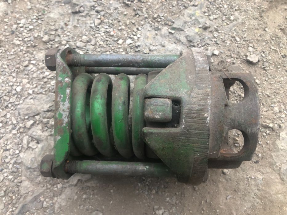 Разборка жатки Джон Дир 892 AH209794 . Редуктор N102014 AH146578