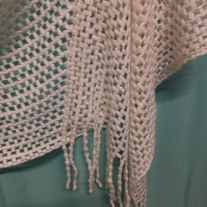 Cachecol unisexo malha creme