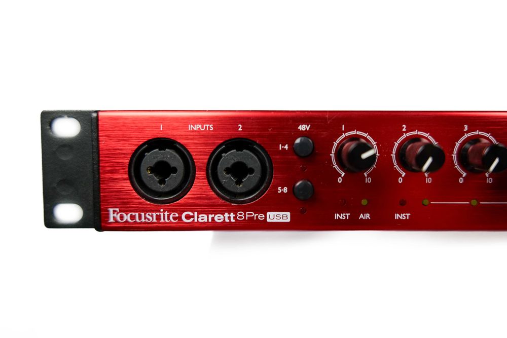 Focusrite Clarett 8pre interface audio