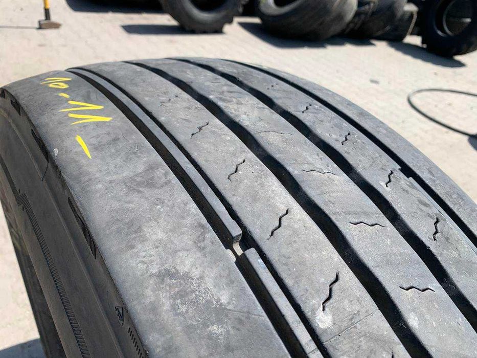 Opona używana przód 315/70R22.5 CONTINENTAL CONTI HYBRID HS3+ 10-11mm
