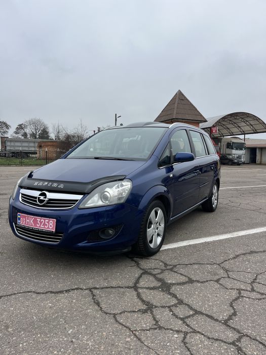 Zafira Максимальна комплектація