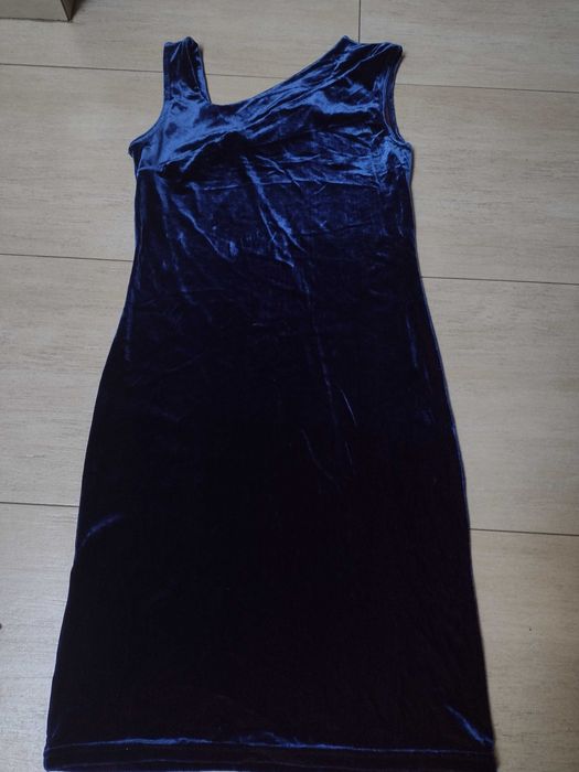 Sukienka welurowa wizytowa sylwestrowa rozmiar 36 -38