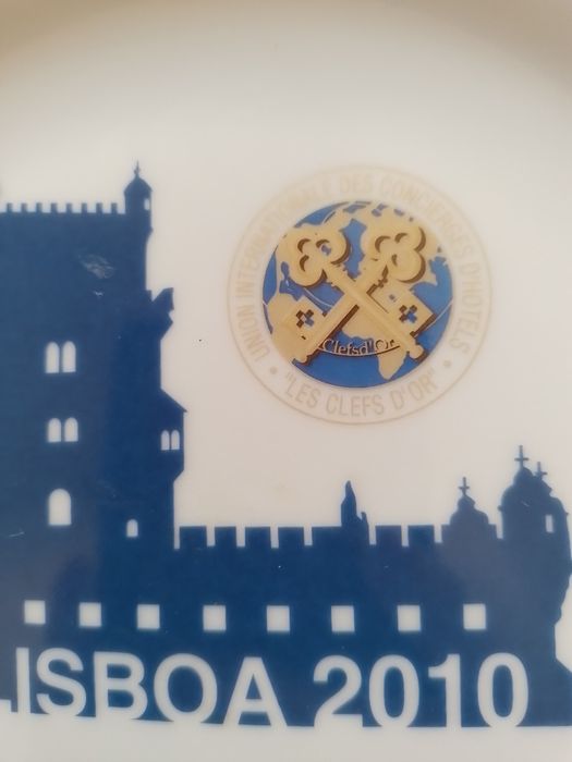 Prato em porcelana Vista Alegre