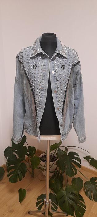 Kurtka katana jeansowa z aplikacjami