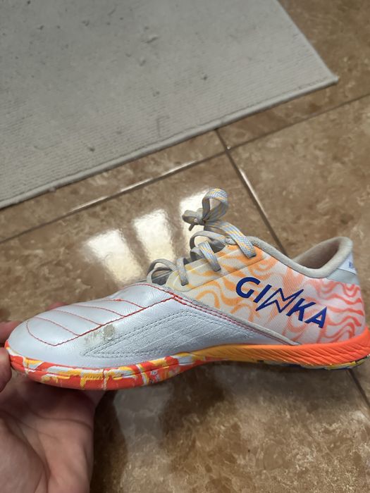 Tenis Ginka futsal modelo profissional