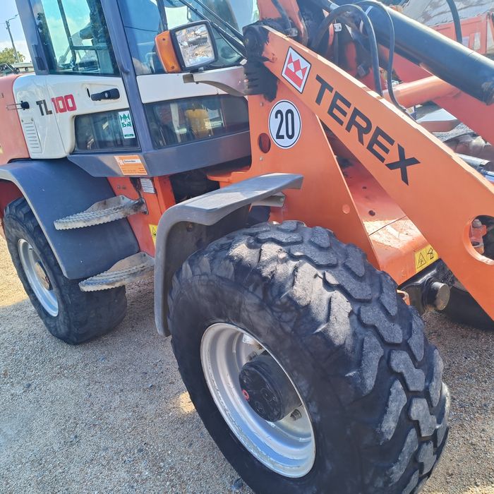 Maszyna budowlana ładowarka terex TL100