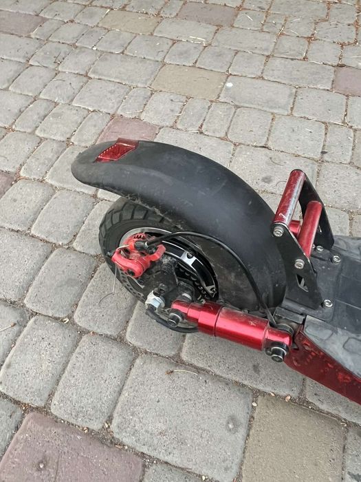 Продам електросамокат