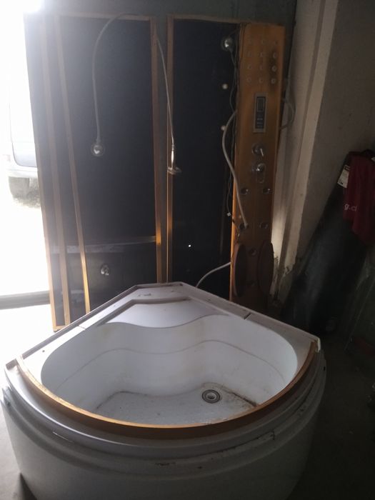 Продам душевий бокс.