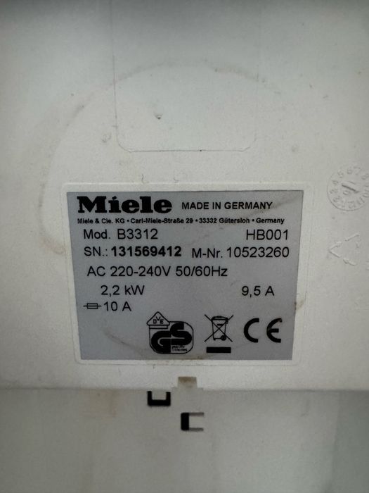 Гладильна система Miele B3312
