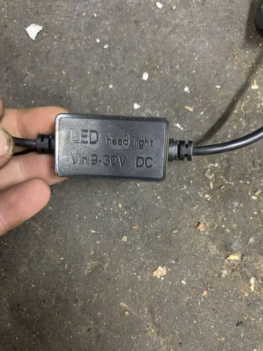 Продам лед лампы H11