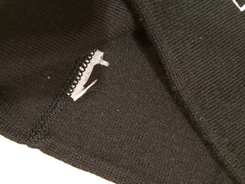 Czarna opaska sportowa na głowę rozm. uniwersalny