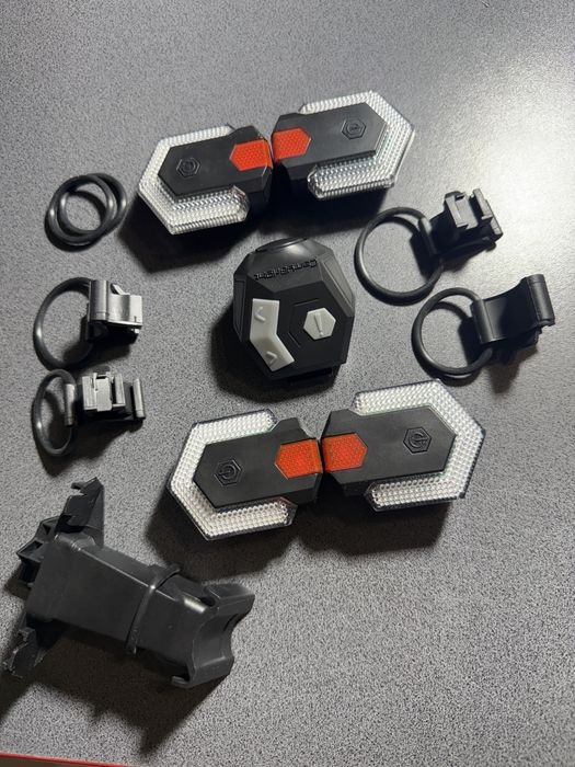 Kierunkowskazy Led rowerowe z klaksonem [1230]