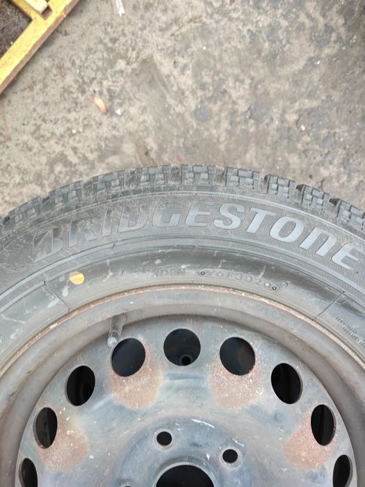Шины 195/65/15 Bridgestone Blizzak vrx