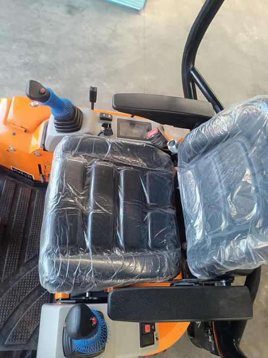 Giratória yanmar LONKING 1.0 CDM6010