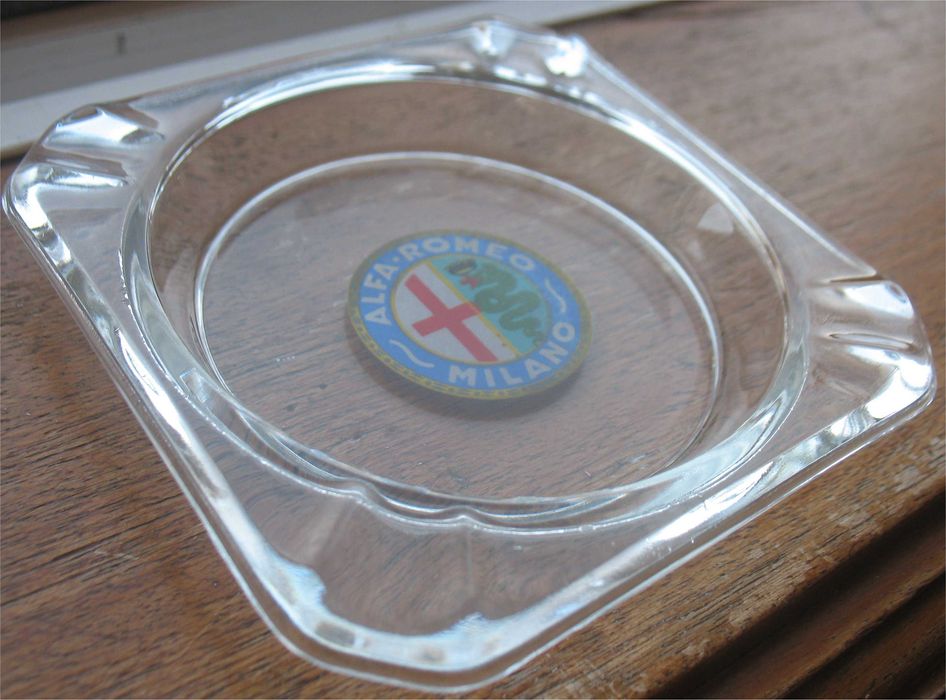 Cinzeiro Vintage - Alfa Romeo