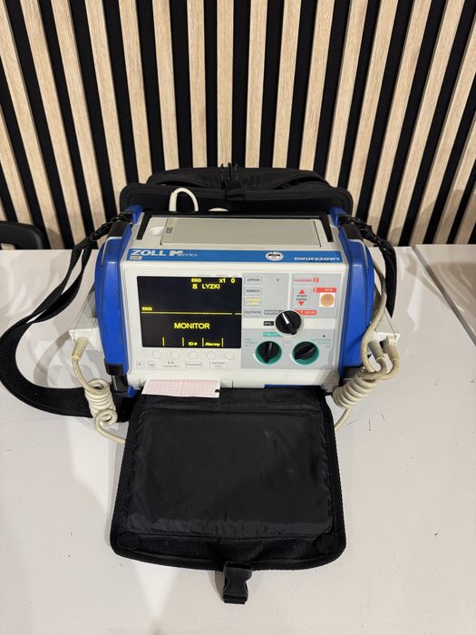 Defibrylator Zoll M series. 3 odprowadzenia