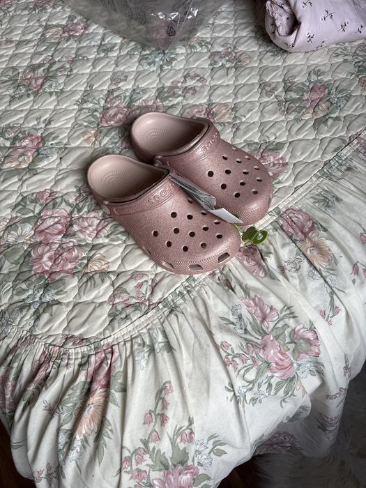 Crocs classic glitter brokat lekkie klapki 6-8 38-39