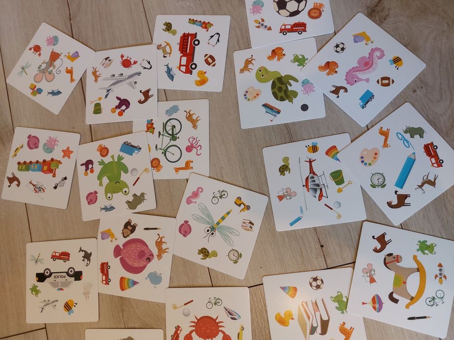 Gra alepary, dobble, dopasowywanie