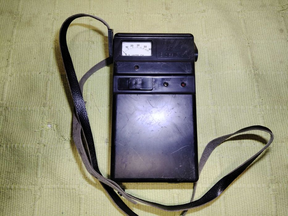 Эксплозиметр ЭТХ-1 Мегаомметр М1101М Реле времени ВЛ-56 УХЛ4 СССР