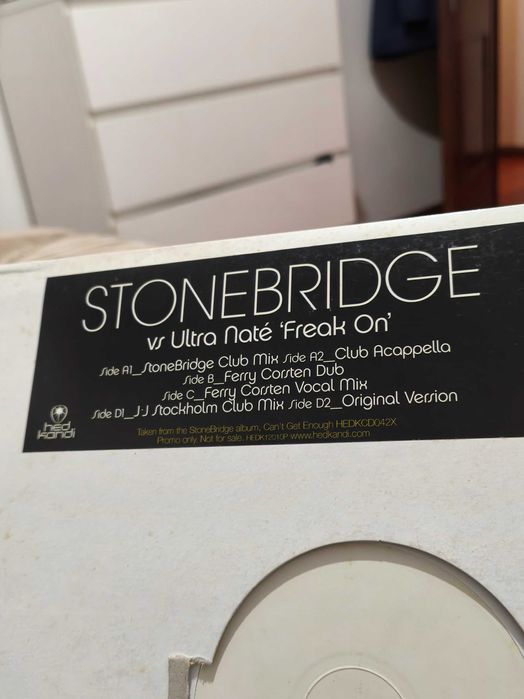 StoneBridge vs. Ultra Naté – Freak On   Duplo lp