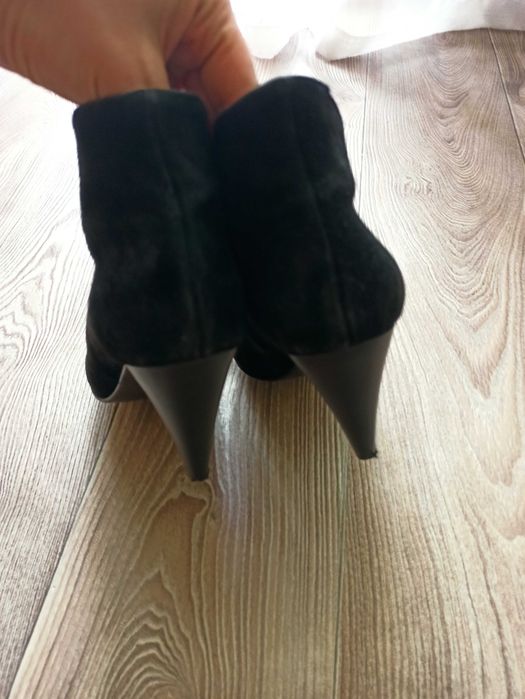 Ботильйони 39 розмір