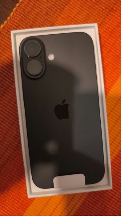Nowy Iphone 16 128Gb.
