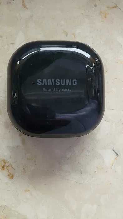 Samsung Etui ładujące Buds live