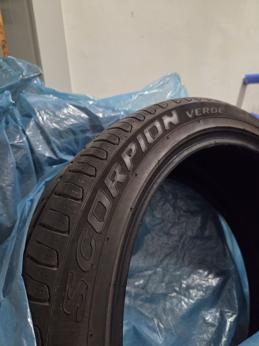 235/45 R20 Pirelli Scorpion VERDE | DOT 0923 | 5,05mm + 4,81mm | SEAL