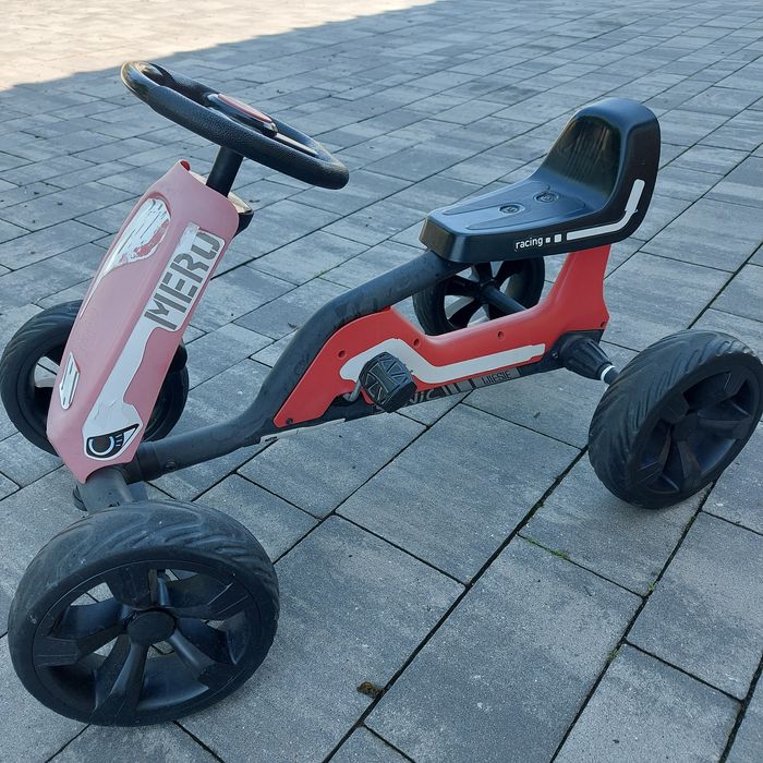 Gokart dziecięcy na pedały