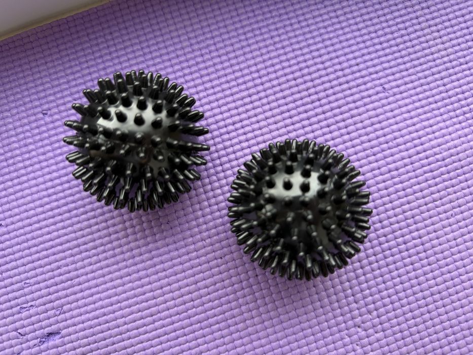 Масажний мʼячик, МФР