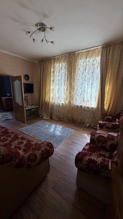 Продам 2-х комнатную квартиру ( Днепрострой)