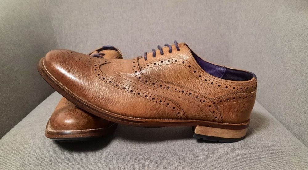 Броги 45,  TED BAKER London
45