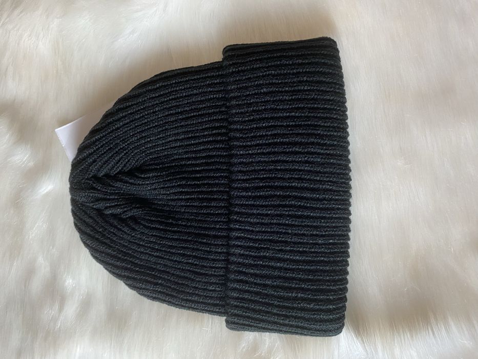 Gorro Moncler Preto
