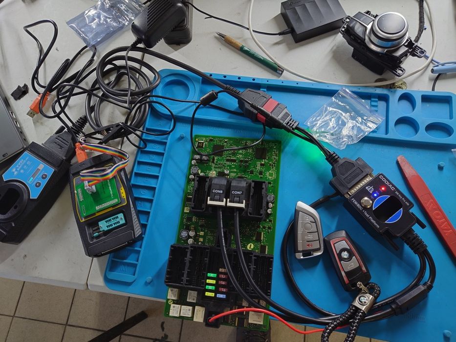 Виготовлення ключів для BMW та Mini CAS / FEM / BDC / BDC2