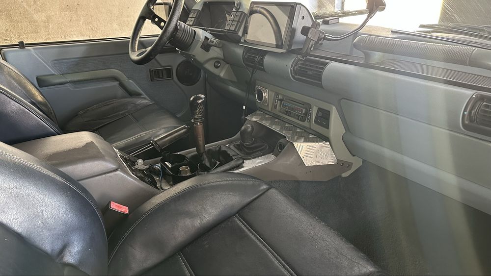 Land Rover Discovery — fotografia 12