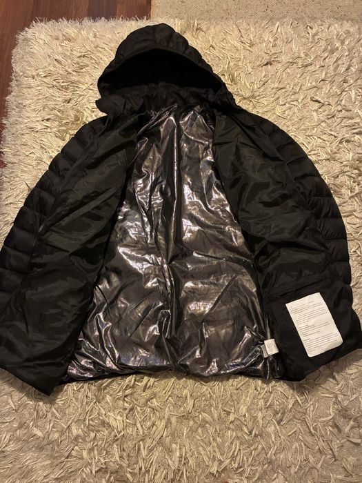 Kurtka podgrzewana przez power bank