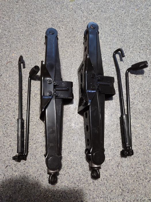 Домкрат Фольксваген Тигуан Шкода Кодиак Volkswagen Tiguan Skoda Kodiaq