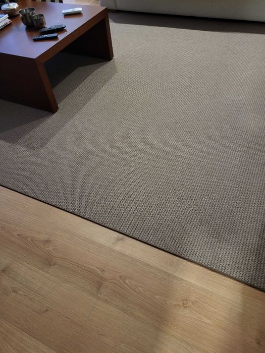 Tapete Castanho 2,40×2,30 - Como Novo