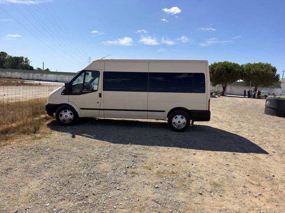 Ford Transit 2011 9 lugares